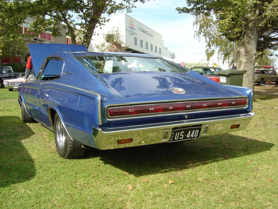  Dodge Charger 1967 года  (фото 5 из 15)